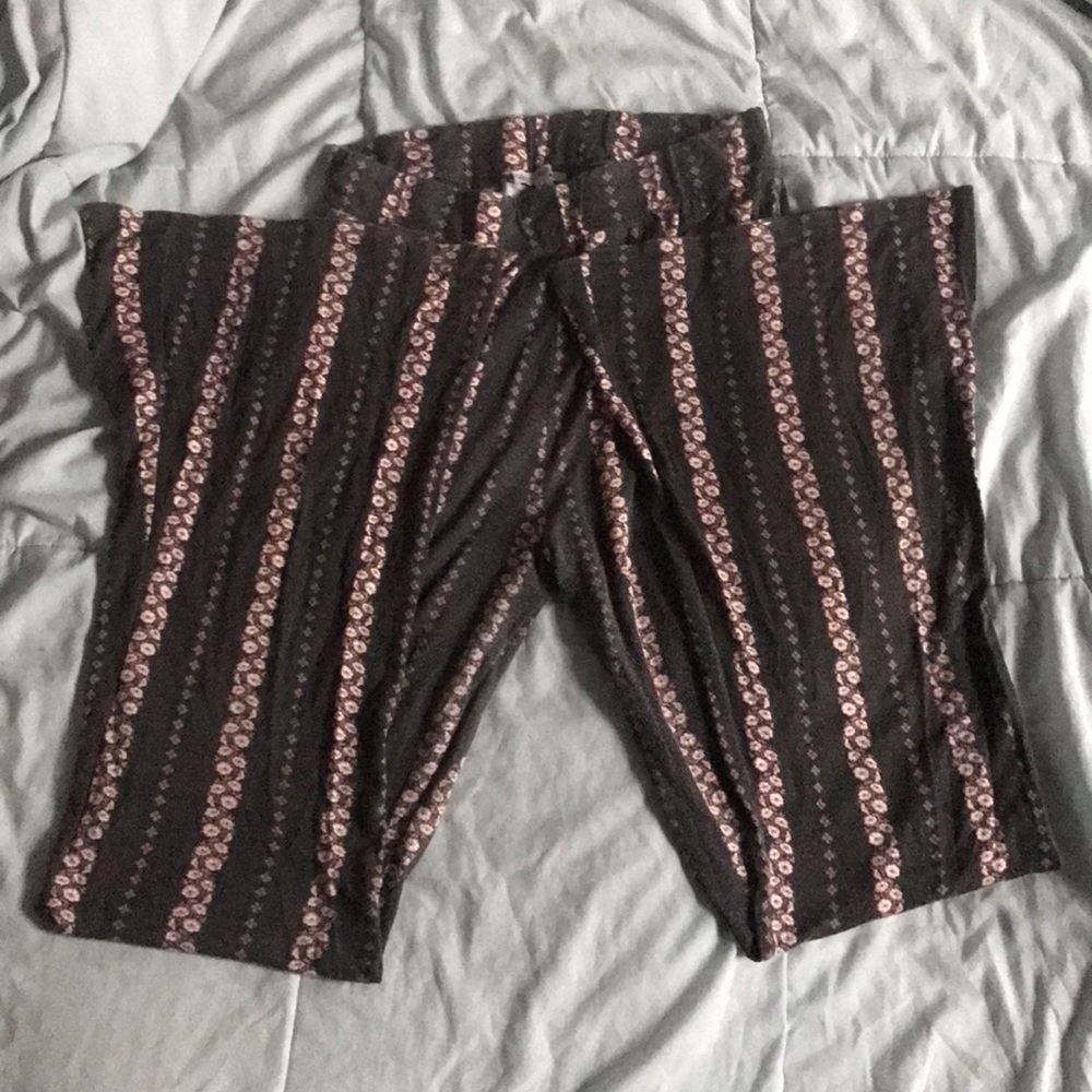 Floral pattern wide leg pants